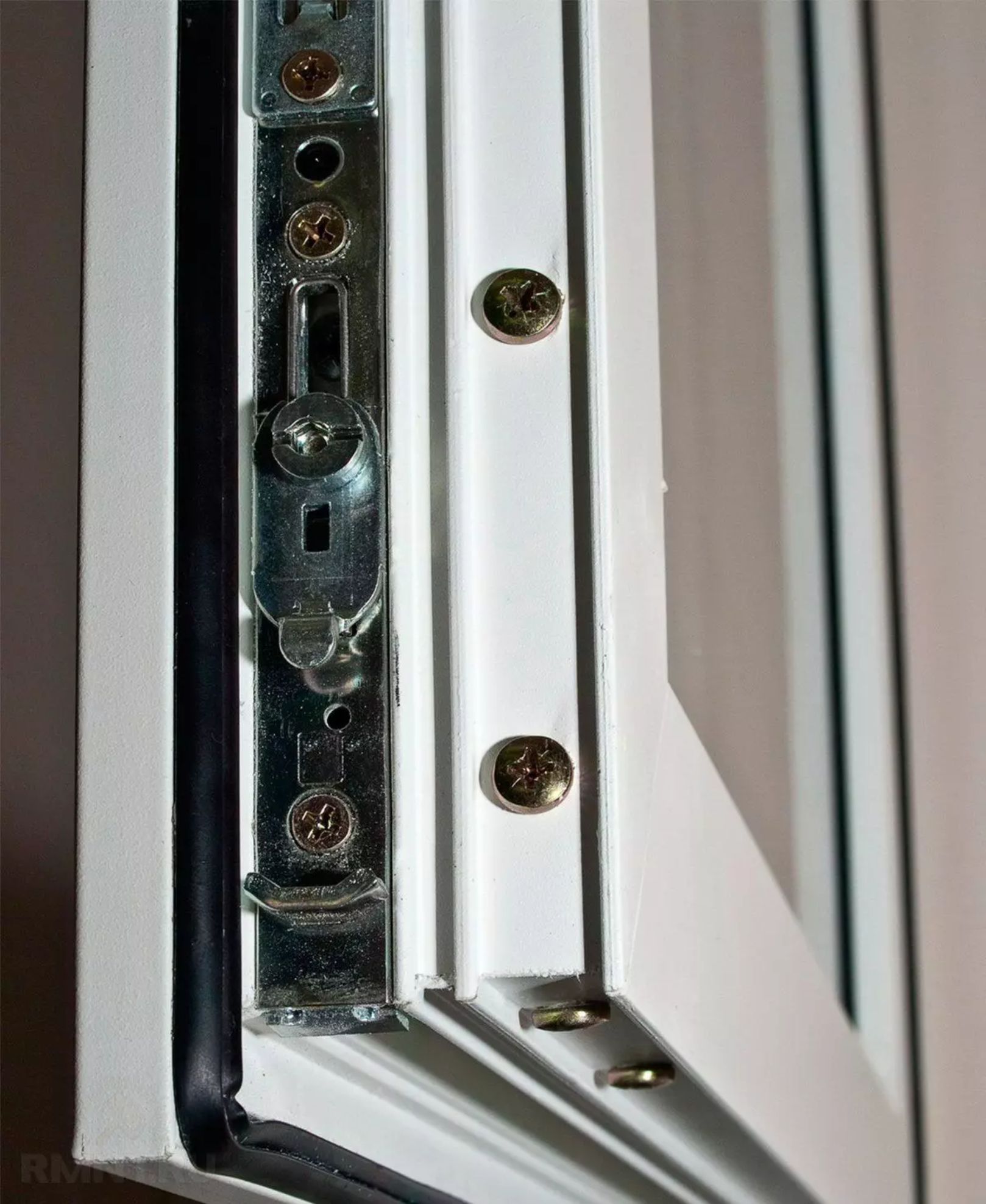 Pencere, Kapı Ayarı